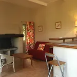 Chateau Pech-celeyran Salles-dʼAude