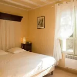 Chateau Pech-celeyran Salles-dʼAude